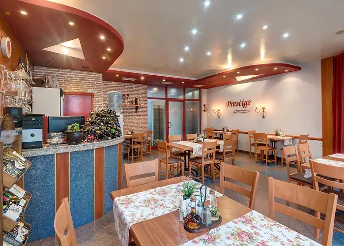 酒店 Family Prestige