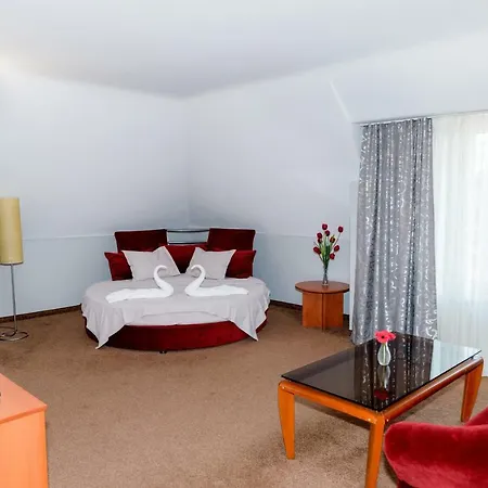 Family Prestige 3* Burgas City