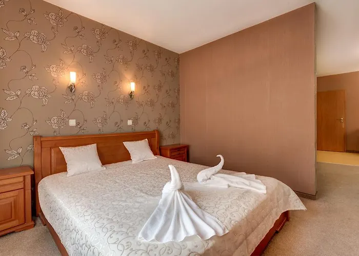 Family Prestige Hotel 3*